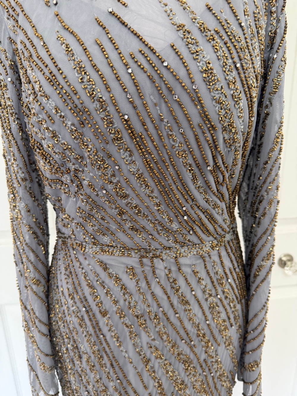 NWT MAC DUGGAL 5240 Evening Beaded Gown, Platinum Long Sleeve sz 8 - Picture 4 of 8